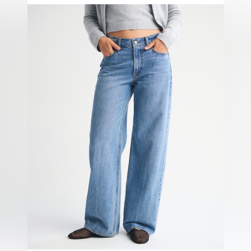 NWT Abercrombie & Fitch A&F Ultra Loose Low Rise jean 23 x-short denim - Picture 8 of 12